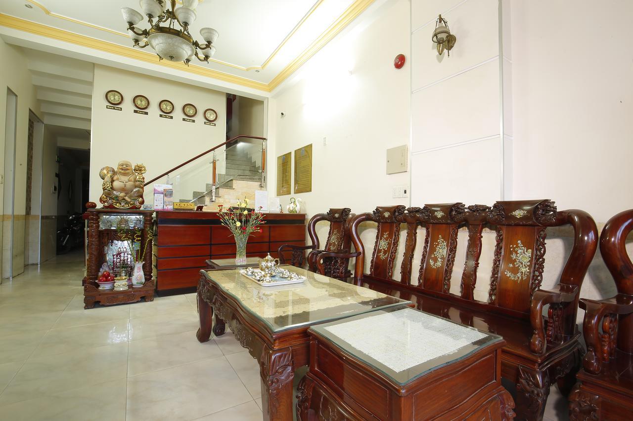 Lucky Star Hotel Da Nang Exterior foto
