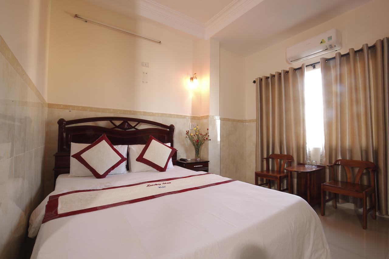 Lucky Star Hotel Da Nang Exterior foto