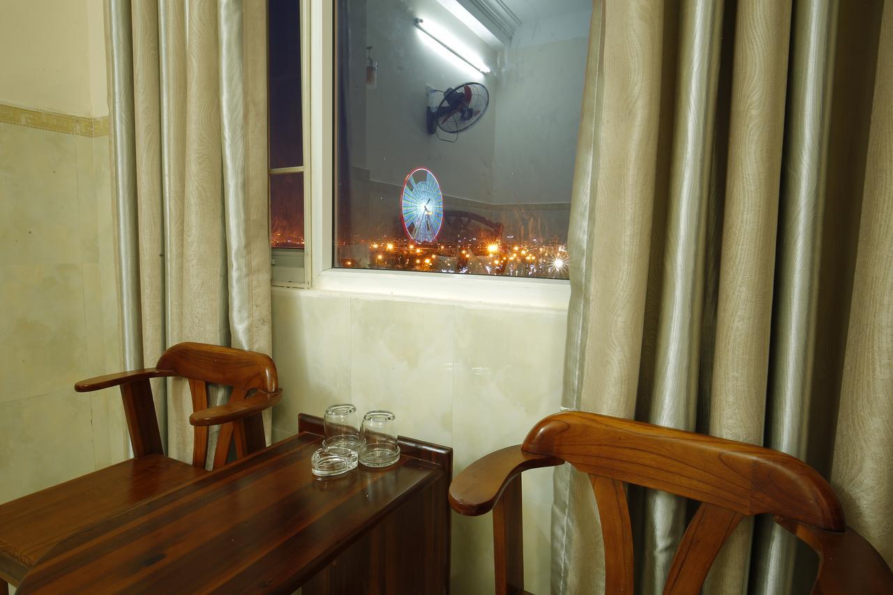 Lucky Star Hotel Da Nang Exterior foto