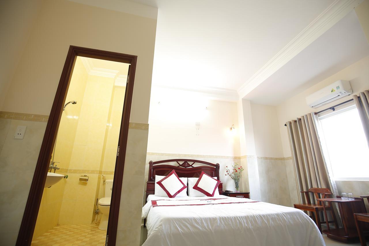 Lucky Star Hotel Da Nang Exterior foto
